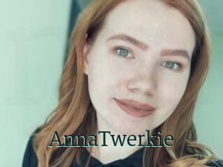 AnnaTwerkie