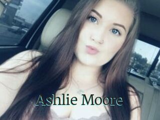 Ashlie_Moore