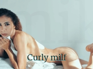 Curly_milf