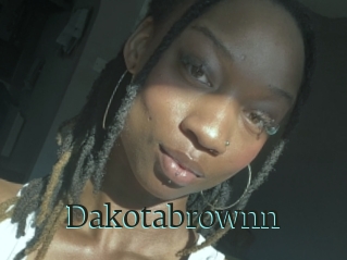 Dakotabrownn