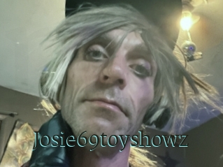 Josie69toyshowz