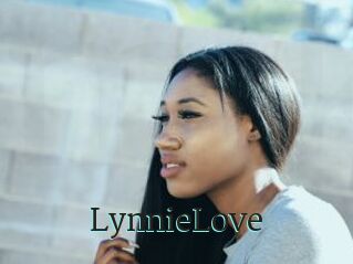 LynnieLove