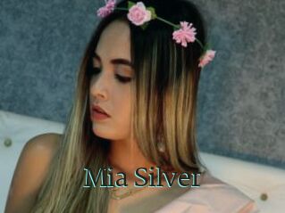 Mia_Silver