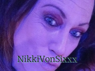 NikkiVonSixxx