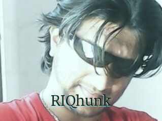 RIQhunk