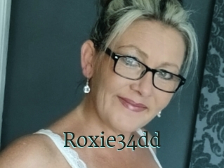 Roxie34dd