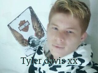 Tyler_davis_xx